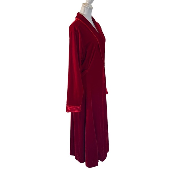 The Pajamagram Company Vintage Velour Red Robe Size Large Belted Luxurious Bath - Picture 4 of 11